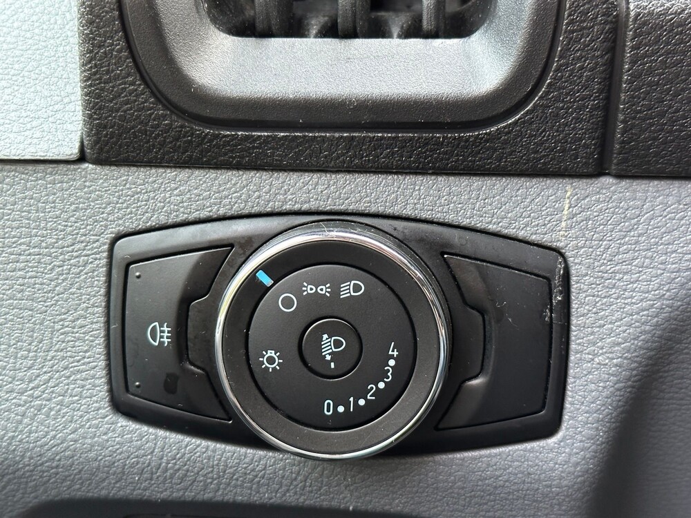 Ford Transit 350L 2.2 TDCI 125pk 2016, V-062-RG