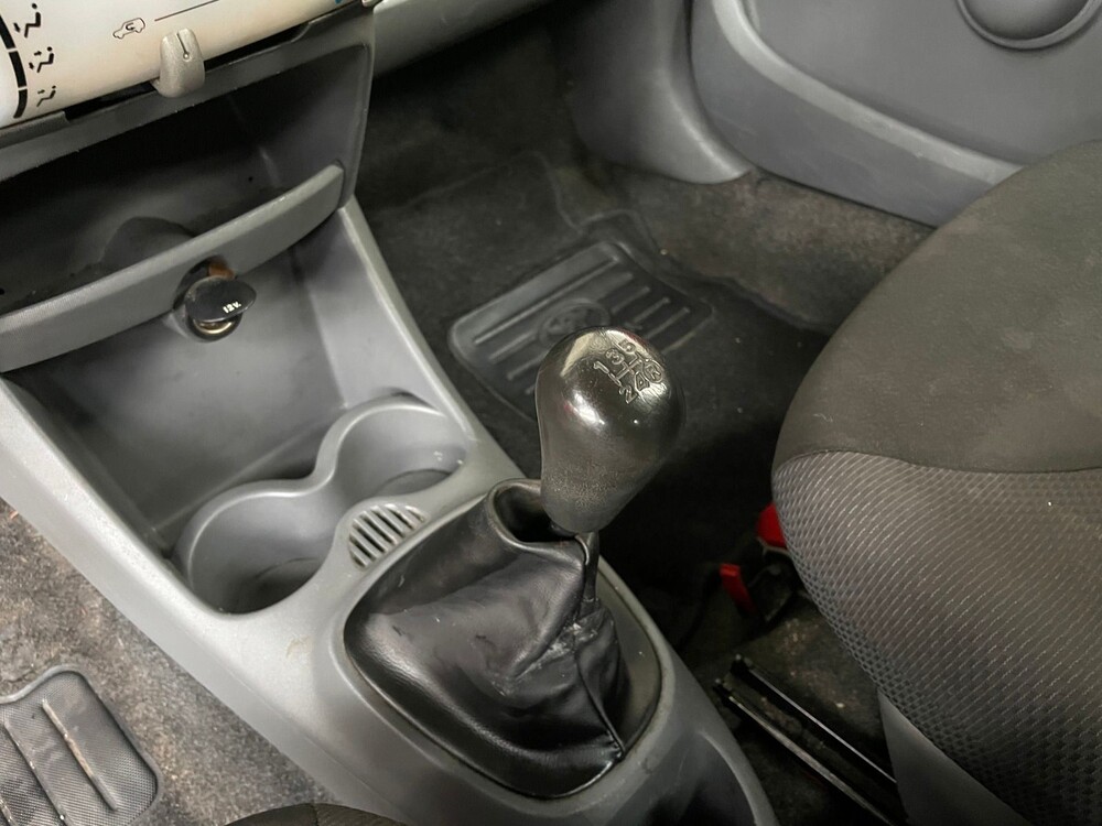 Toyota Aygo 1.0-12V 68pk 2007, 70-PKH-2