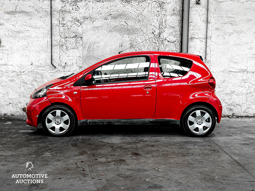 Toyota Aygo 1.0-12V 68pk 2007, 70-PKH-2
