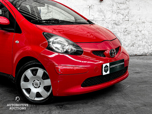 Toyota Aygo 1.0-12V 68hp 2007, 70-HPH-2