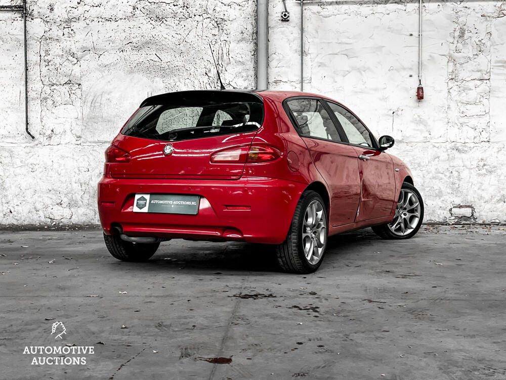 Alfa Romeo 147 1.6 TS Blackline II 105pk 2007 -Orig. NL- 60-XR-ZN