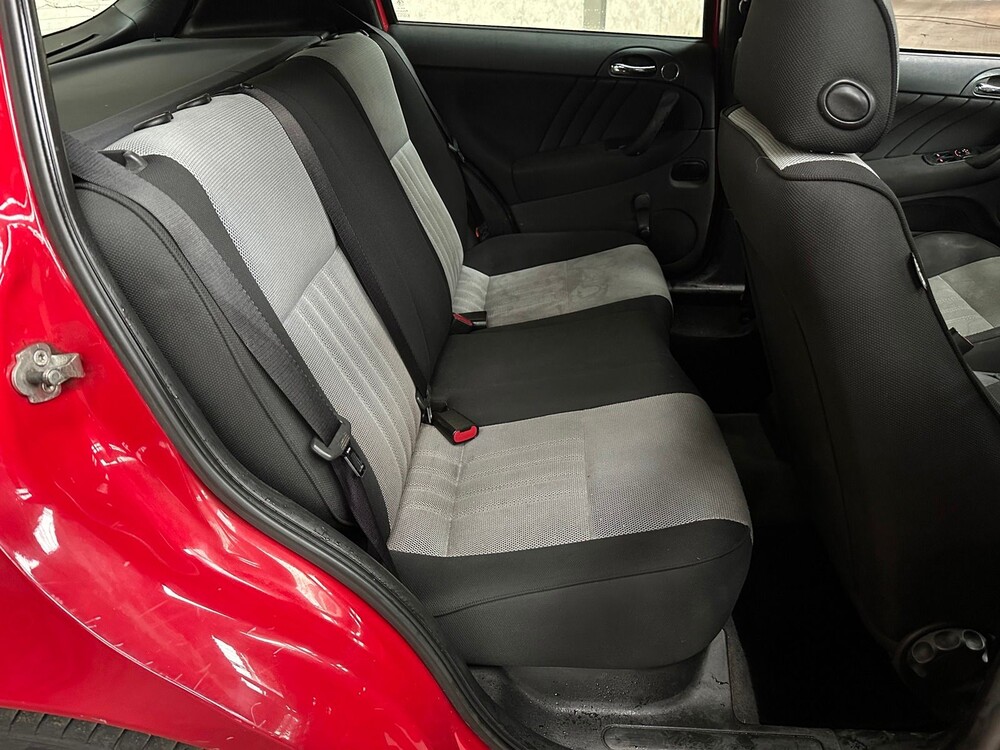 Alfa Romeo 147 1.6 TS Blackline II 105pk 2007 -Orig. NL- 60-XR-ZN