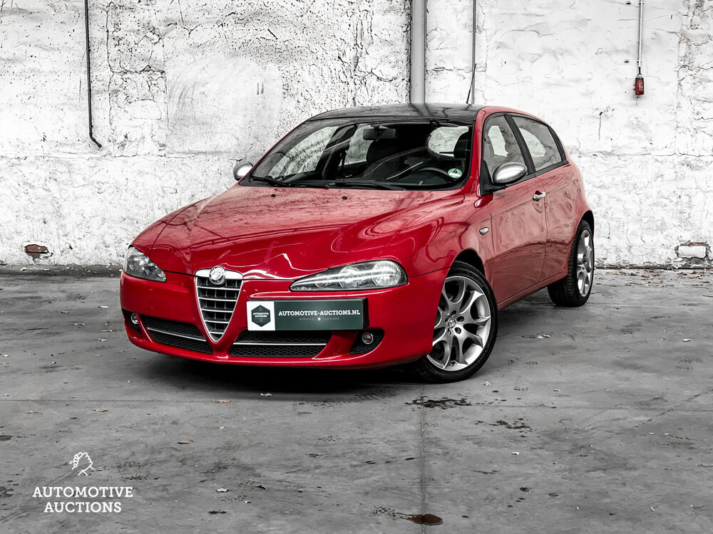 Alfa Romeo 147 1.6 TS Blackline II 105hp 2007 -Orig. NL- 60-XR-ZN