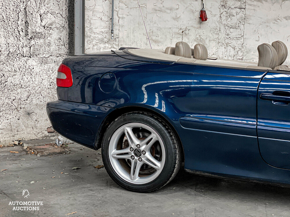 Volvo C70 Convertible 2.3 T5 Luxury 239pk 2000, 51-RJ-BZ
