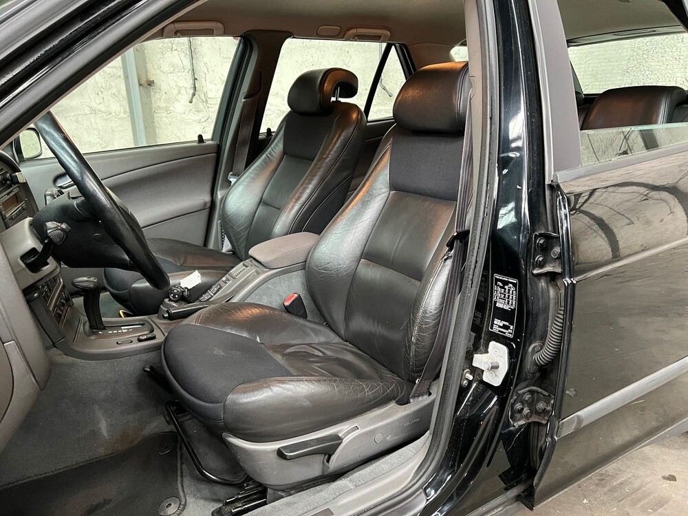 Saab 9-5 Estate 2.0t Linear 150pk 2002 -Orig. NL-, 76-JZ-LP