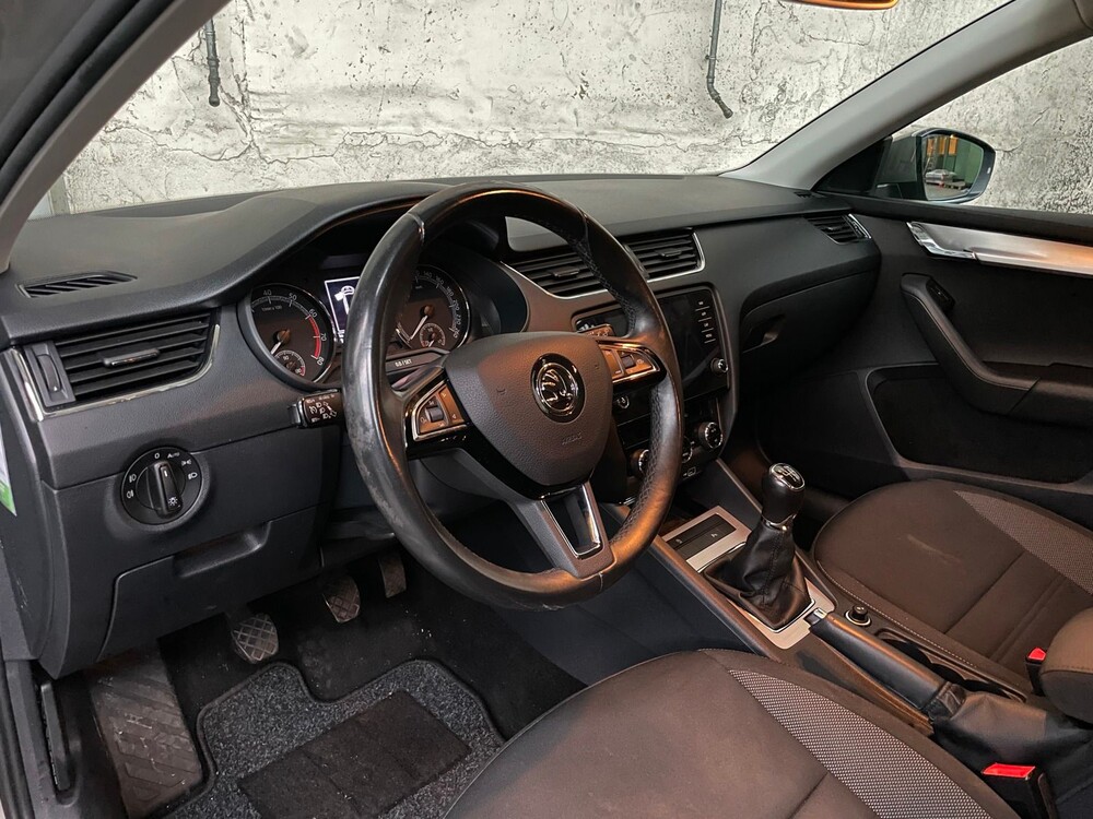 Skoda Octavia Combi 1.0 TSI Grt Amb. Bns 116pk 2019 -Orig. NL-, XR-784-V