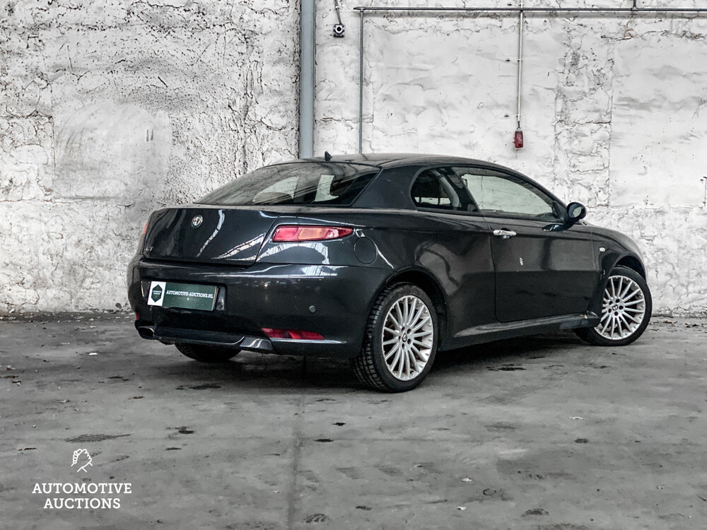 Alfa Romeo GT 2.0 JTS Distinctive 166pk 2005 -Orig. NL-, 79-RV-LJ