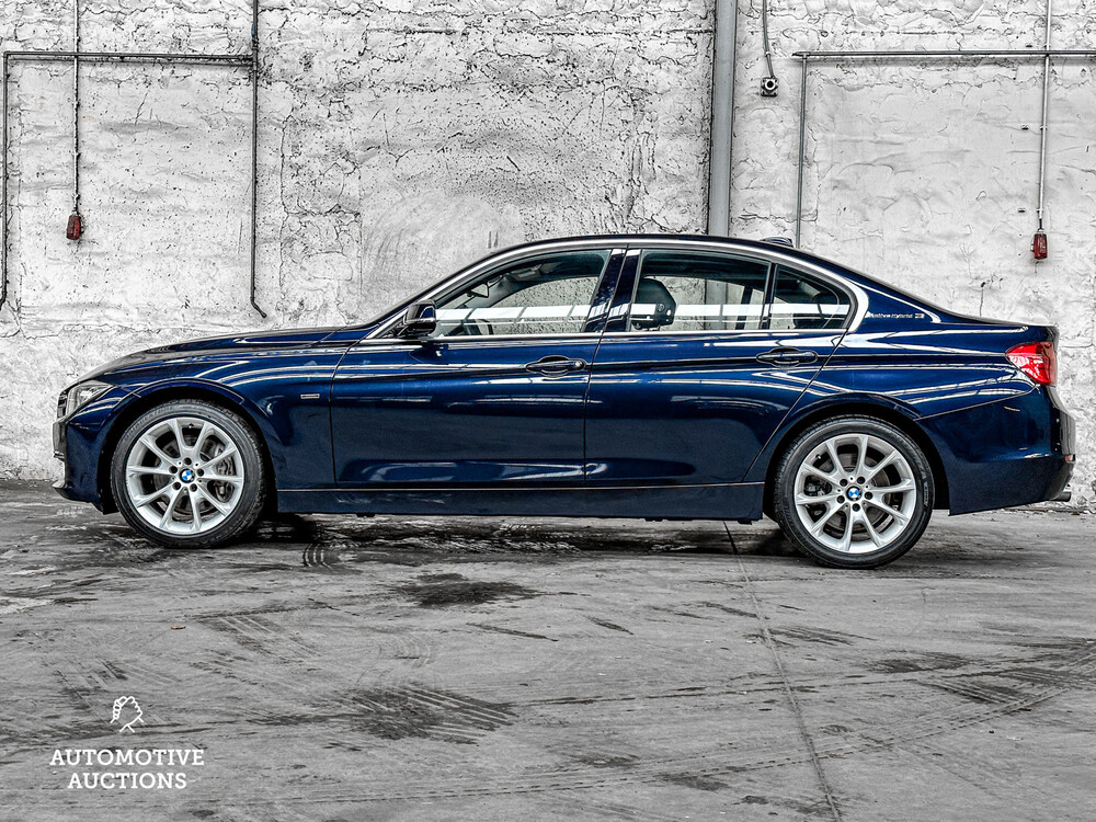 BMW ActiveHybrid 3 F30  3-serie 3.0 340pk 2013