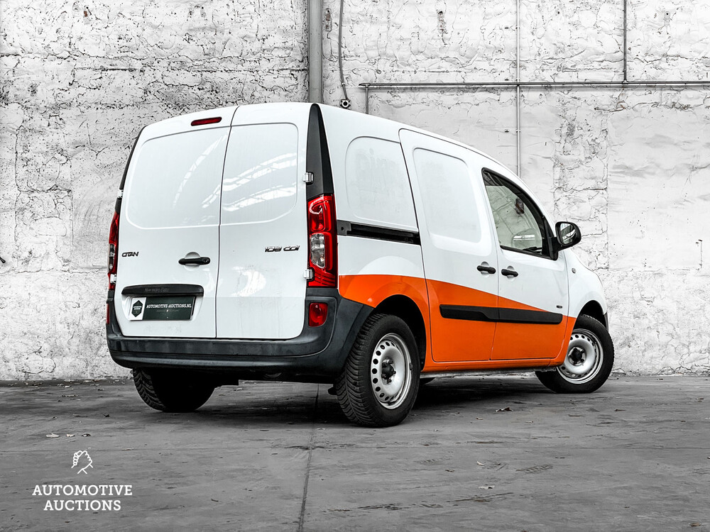 Mercedes-Benz 108 CDI BlueEfficiency Business Professional 75pk 2016 -Orig. NL-, V-777-BH