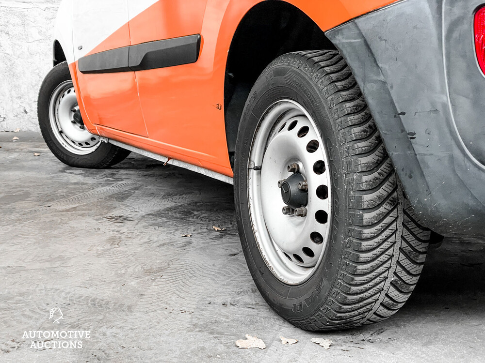 Mercedes-Benz 108 CDI BlueEfficiency Business Professional 75pk 2016 -Orig. NL-, V-777-BH