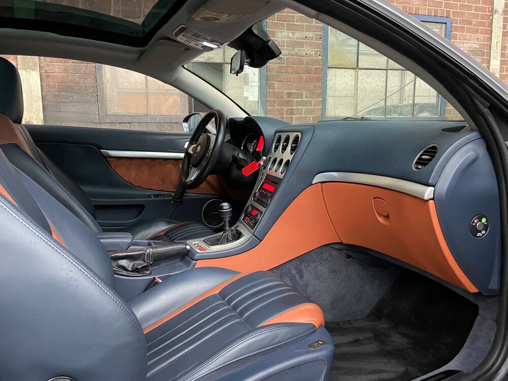 Alfa Romeo Brera 3.2 JTS V6 Q4 SKY WINDOW 260pk 2006 -Youngtimer-