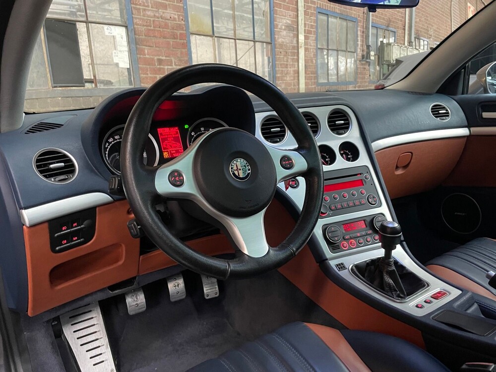 Alfa Romeo Brera 3.2 JTS V6 Q4 SKY WINDOW 260pk 2006 -Youngtimer-
