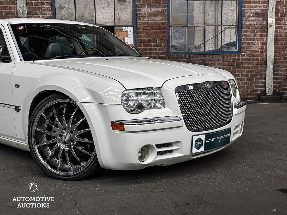 Chrystler 300C HEMI 5.7 V8 340pk 2005 -Youngtimer-