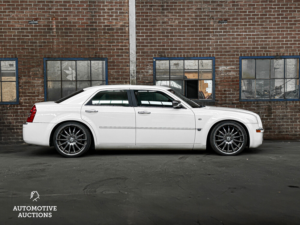 Chrystler 300C HEMI 5.7 V8 340pk 2005 -Youngtimer-