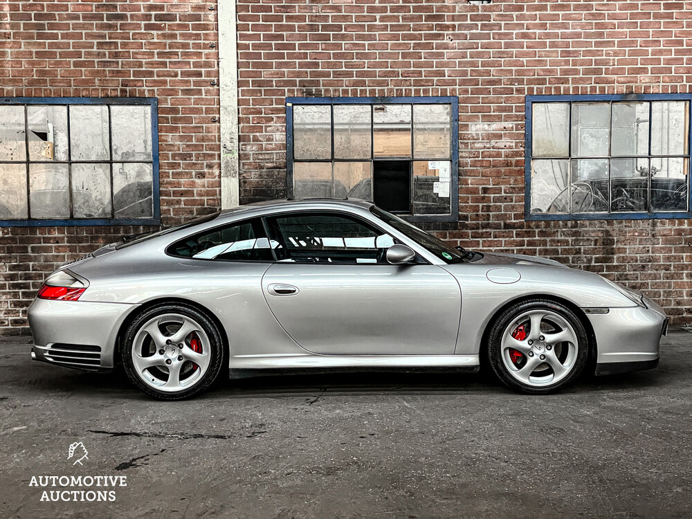 Porsche 911 996.2 Coupé Carrera 4S 3.6 -Hangeschakeld- 320pk 2002, 49-NTB-9
