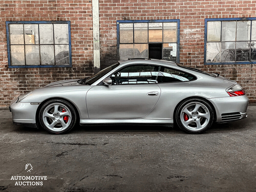 Porsche 911 996.2 Coupé Carrera 4S 3.6 -Hangeschakeld- 320pk 2002, 49-NTB-9