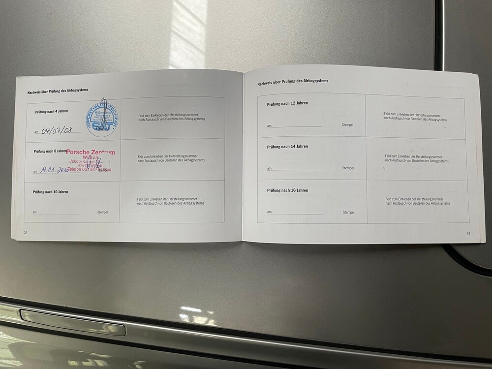 Porsche 911 996.2 Coupé Carrera 4S 3.6 -Hangeschakeld- 320pk 2002, 49-NTB-9