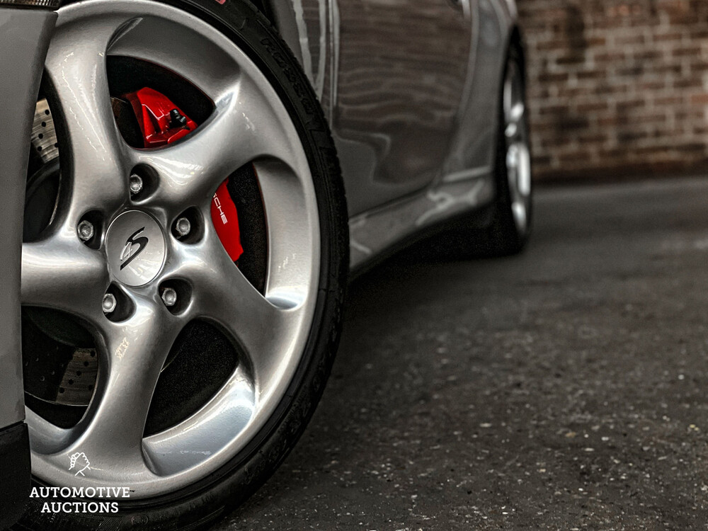 Porsche 911 996.2 Coupé Carrera 4S 3.6 -Hangeschakeld- 320pk 2002, 49-NTB-9