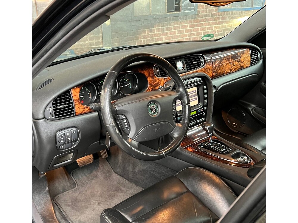 Jaguar XJ 4.2 V8 Super 396PS 2003, TX-524-X