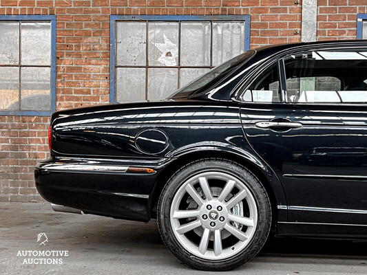 Jaguar XJ 4.2 V8 Super 396hp 2003, TX-524-X