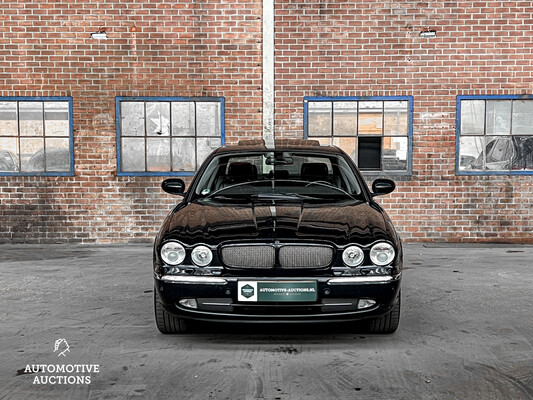 Jaguar XJ 4.2 V8 Super 396hp 2003, TX-524-X