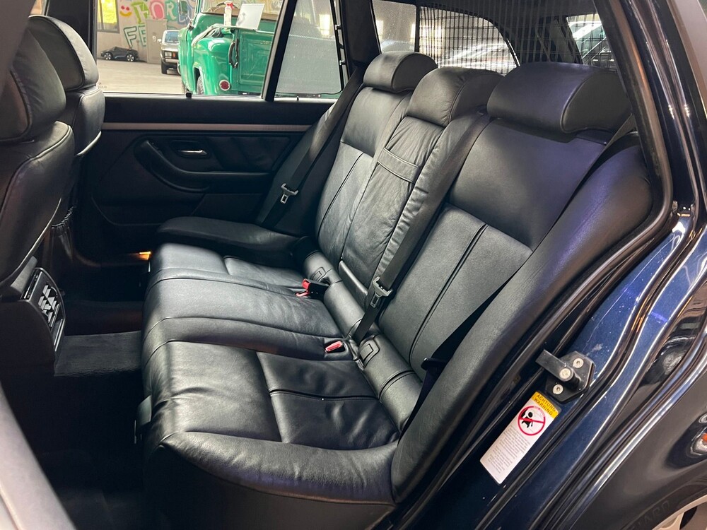 BMW 525i Touring Edition E39 5-serie 201pk 2003, 12-RSV-6 -Youngtimer-