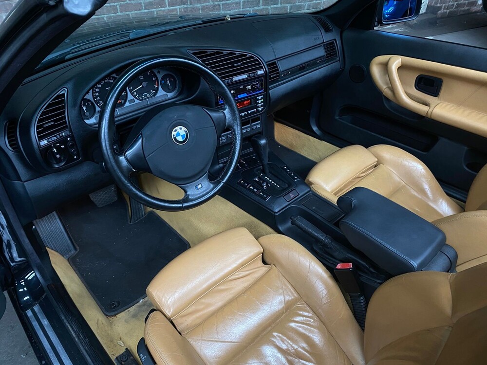 BMW 320i Executive E36 3-serie Cabrio 150pk 1998 -Orig. NL- TP-BN-25 - Youngtimer-