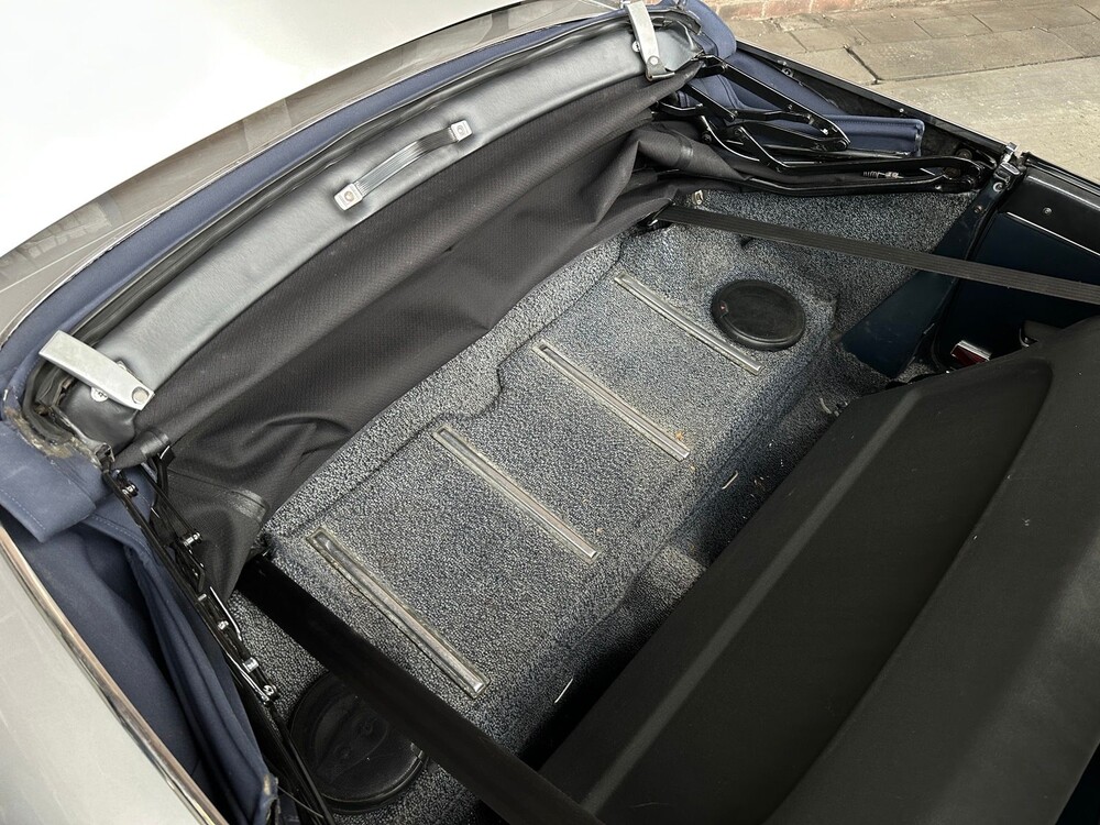 Alfa Romeo Spider 2.0 Veloce 128pk 1984, JD-XP-73