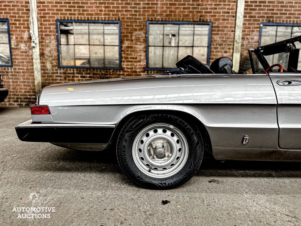 Alfa Romeo Spider 2.0 Veloce 128pk 1984, JD-XP-73