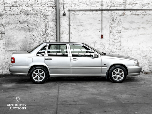Volvo S70 2.0 5 cylinder 126hp 1998, T-277-BD -Youngtimer-