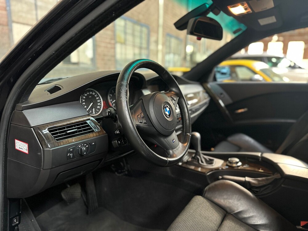 BMW 530i M-Sport Executive E60 5-Serie 258pk 2006 -Youngtimer-