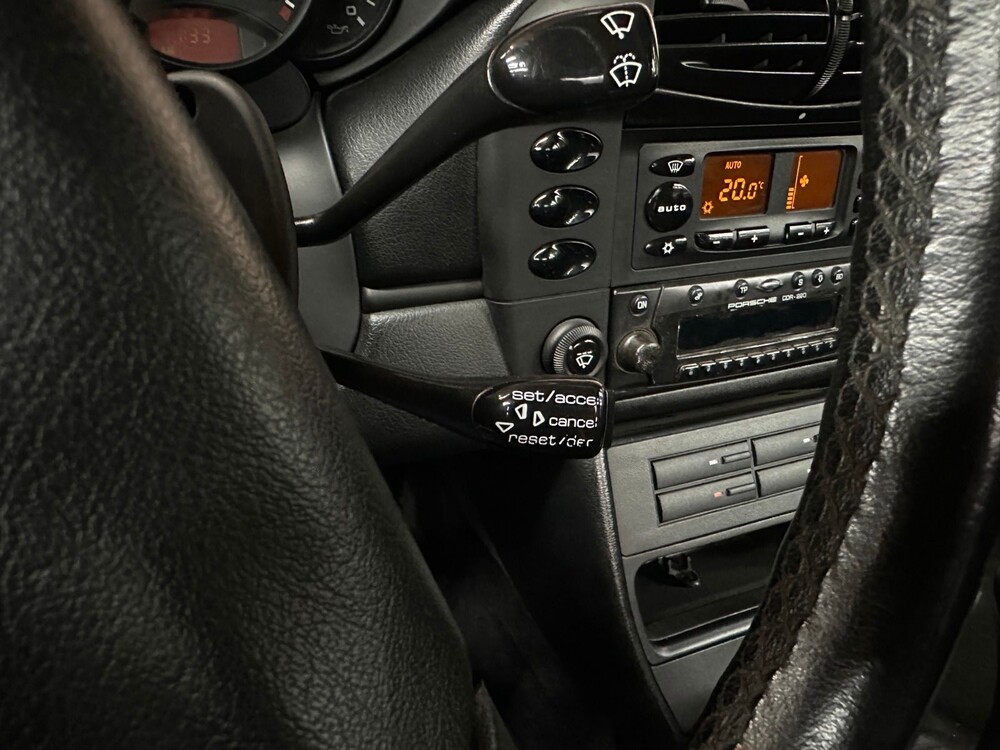 Porsche 911 996 Carrera 3.4 300pk 2000 -Youngtimer-