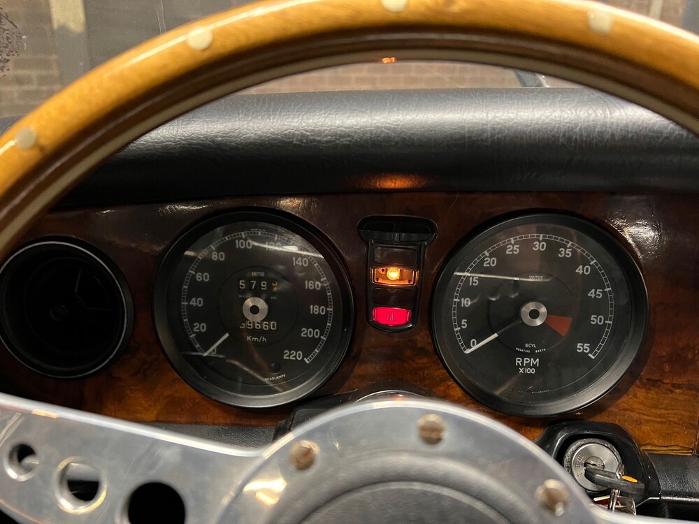 Jaguar XJ6 4.2 V8 186pk 1972 -Youngtimer-