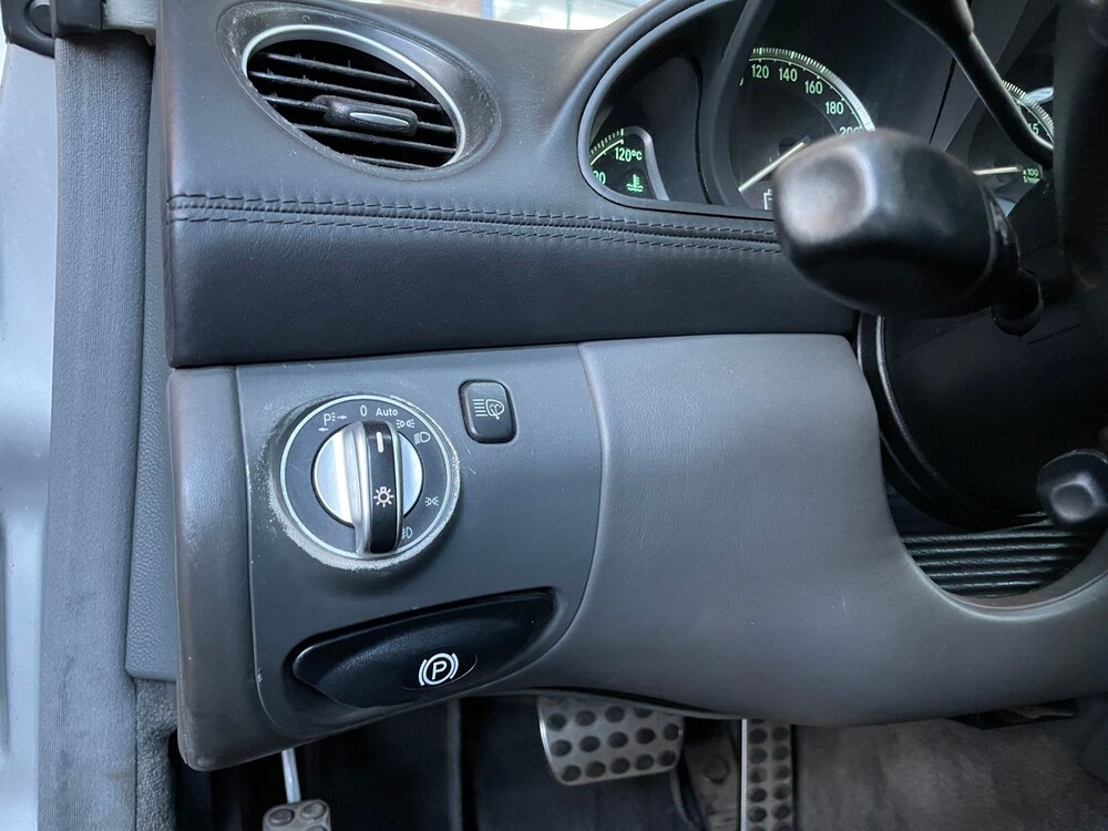 Mercedes-Benz SL500 5.0 V8 SL-klasse 306pk 2002, 12-PR-VL -Youngtimer-