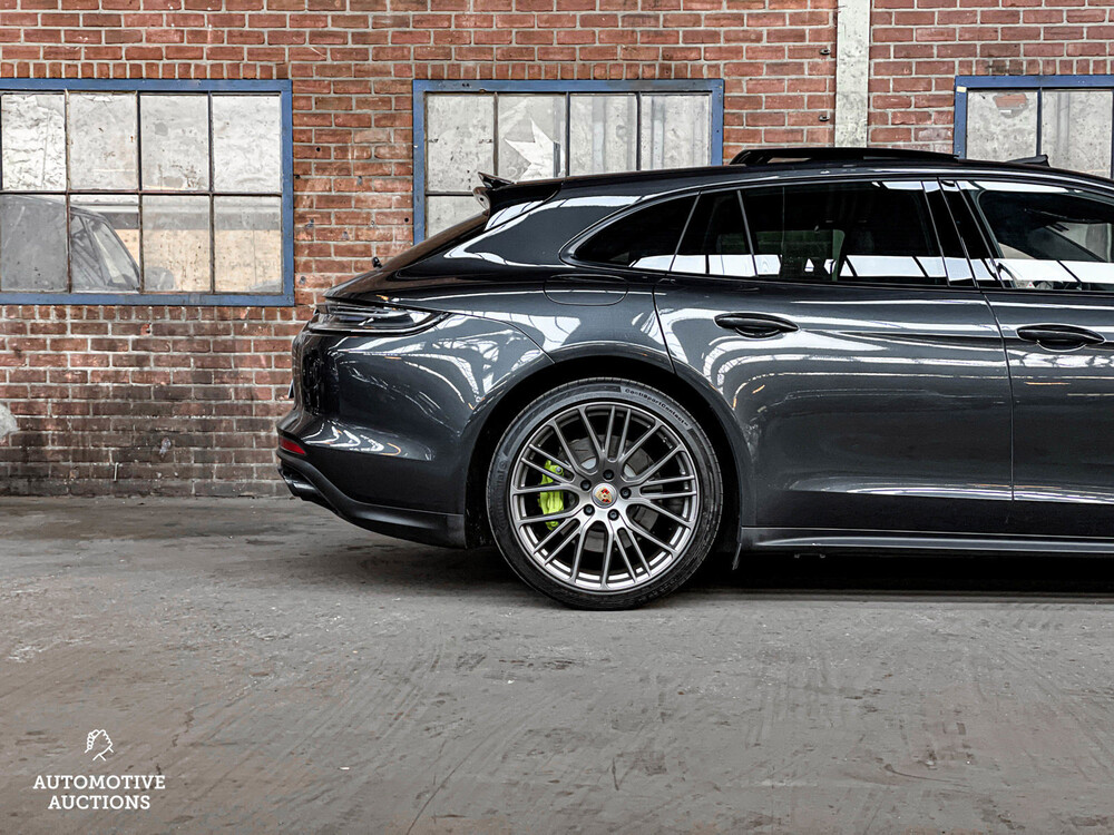 Porsche Panamera Sport Turismo 4 E-Hybrid Sport-Chrono 2.9 V6 -FACELIFT- Platinum Edition 462pk 2021, N-329-PK
