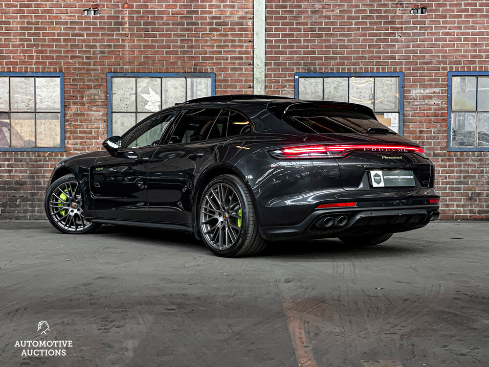 Porsche Panamera Sport Turismo 4 E-Hybrid Sport-Chrono 2.9 V6 -FACELIFT- Platinum Edition 462pk 2021, N-329-PK