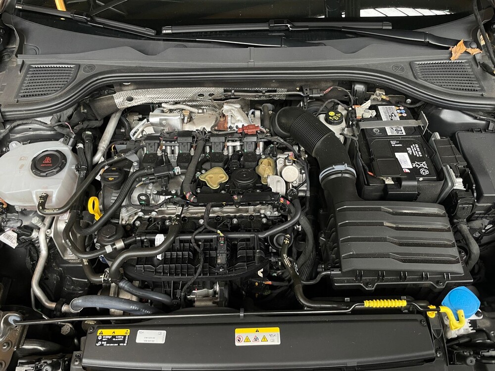 Volkswagen Golf GTI CLUBSPORT 301pk Akrapovic 2021 NIEUW-MODEL, P-862-TB