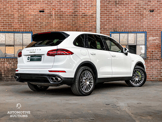 Porsche Cayenne 3.0 S E-Hybrid Platinum Edition 333hp 2016, H-372-HK