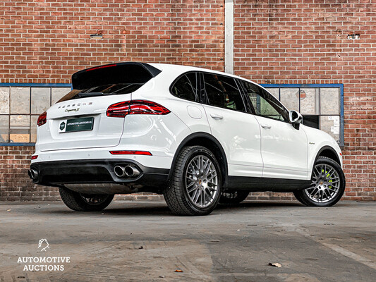 Porsche Cayenne 3.0 S E-Hybrid Platinum Edition 333hp 2016, H-372-HK