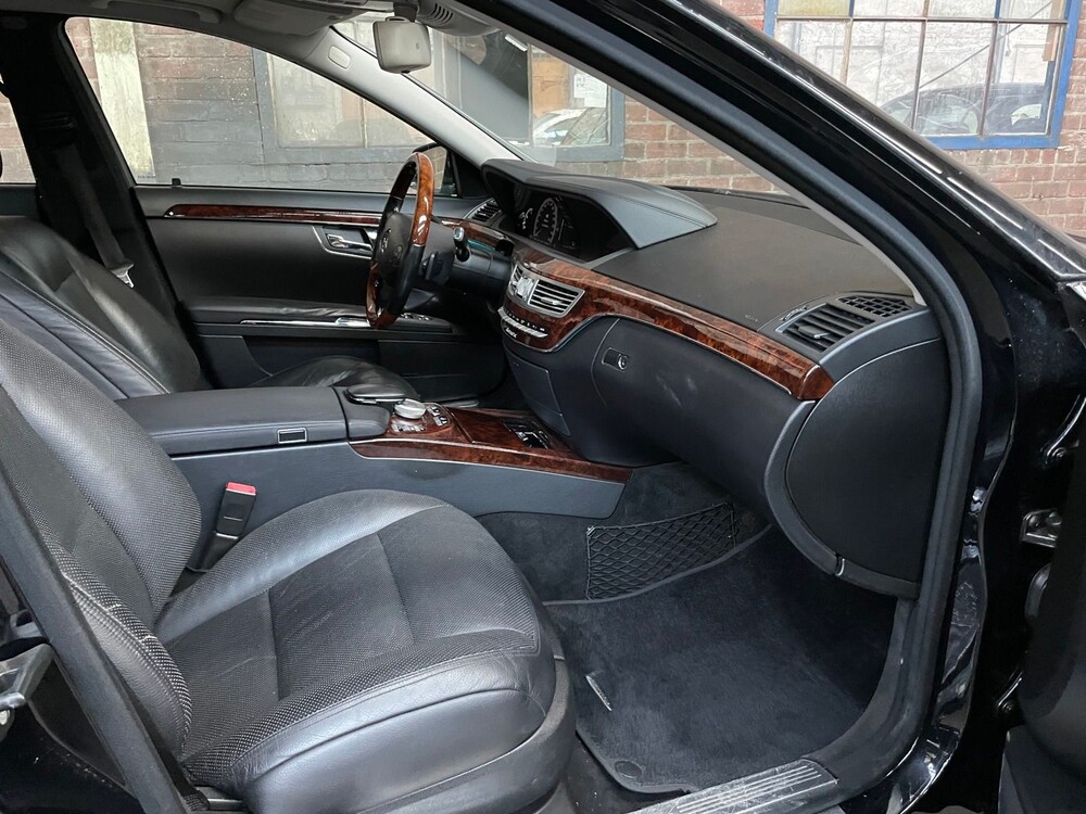 Mercedes-Benz S-Class 500 4-Matic Long 387hp 2011, T-593-ZJ