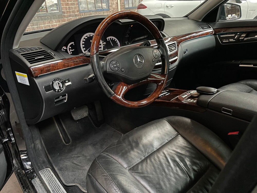 Mercedes-Benz S-Class 500 4-Matic Long 387hp 2011, T-593-ZJ