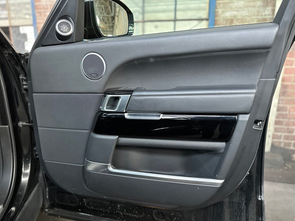 Land Rover Range Rover Hybrid 3.0 SDV6 340hp Autobiography President 2015, K-728-JS