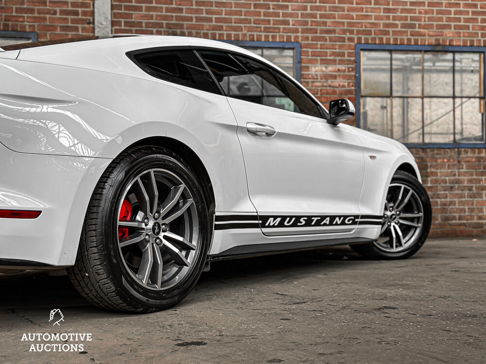 Ford Mustang 3.7 V6 300pk 2016