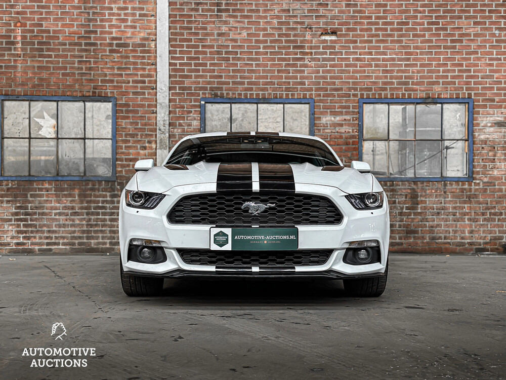 Ford Mustang 3.7 V6 300pk 2016