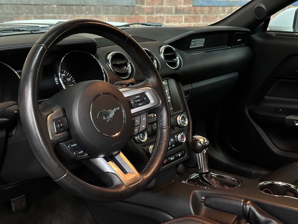 Ford Mustang 3.7 V6 300pk 2016