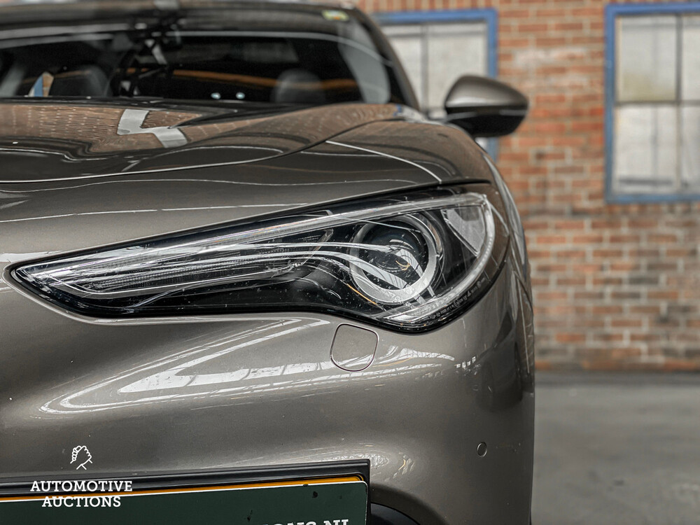 Alfa Romeo Stelvio 2.0 T AWD Super 200pk 2018 -Orig NL-, SR-834-L