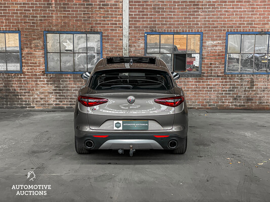 Alfa Romeo Stelvio 2.0 T AWD Super 200hp 2018 -Orig NL-, SR-834-L