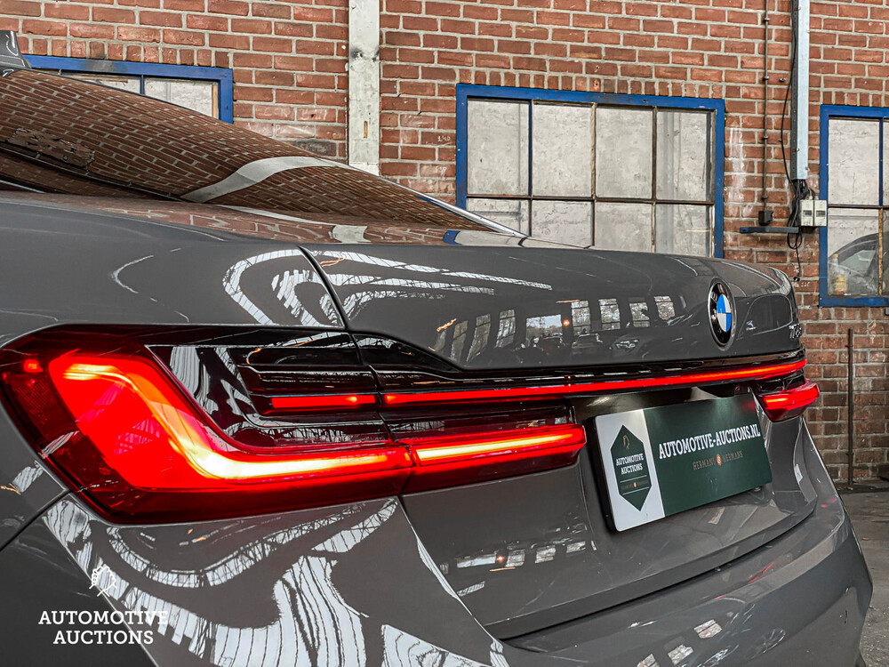 BMW 745e M-Sport High Executive 398hp 2020 7 Series, J-756-GR