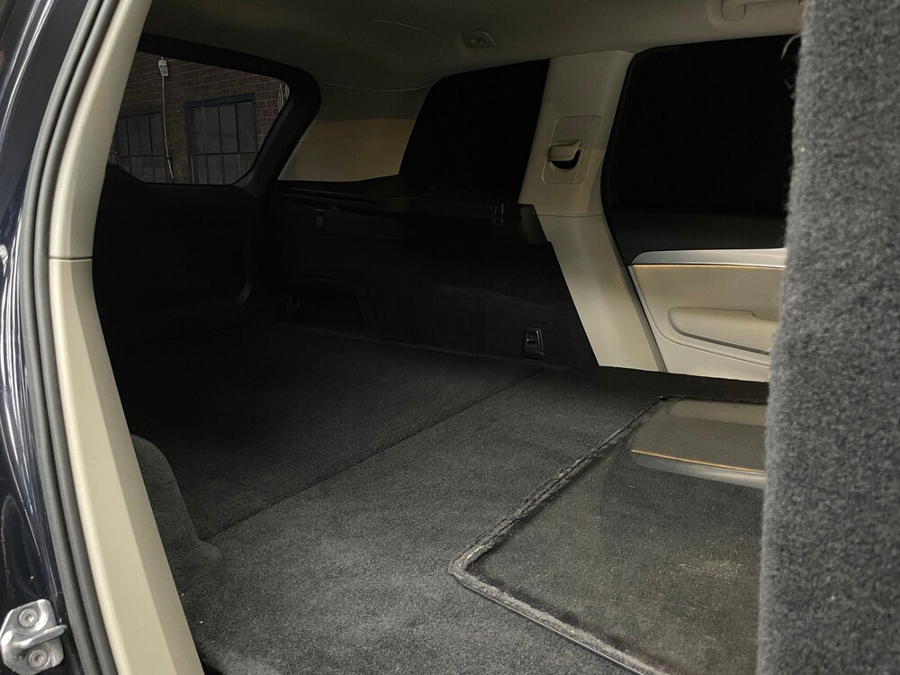 Volvo XC90 D5 224pk 2015, V-168-VX