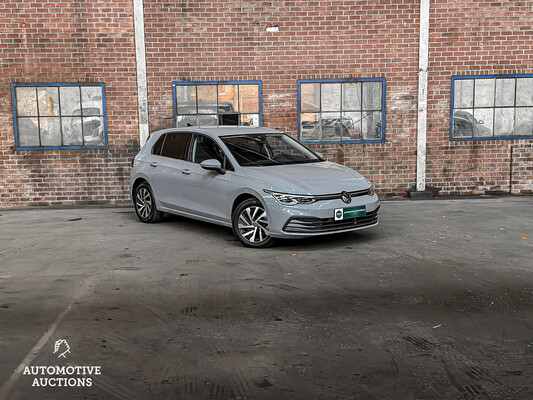 Volkswagen Golf MK8 1.4 eHybrid Style 204hp 2021 Plug-in Hybrid, S-197-PG